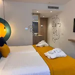 Hotel Carlton